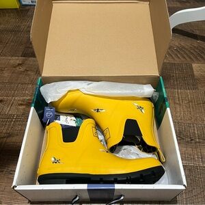 Joules Yellow Ankle Boots with Bee Pattern